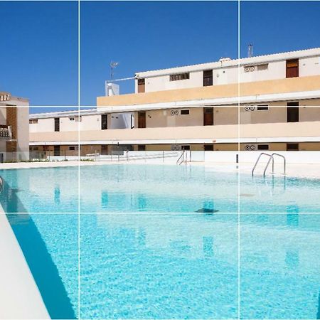 Las Americas Downtown : Prime Location Accomm. Arona  Exteriér fotografie