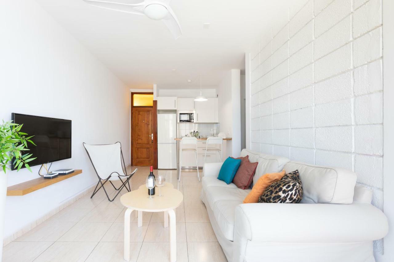 Las Americas Downtown : Prime Location Accomm. Arona  Exteriér fotografie